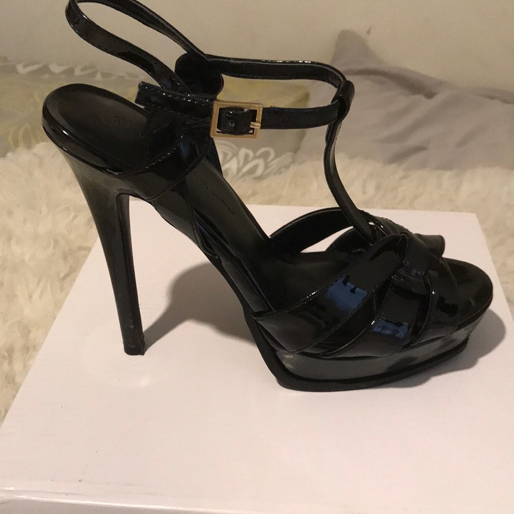 Black Heeled Sandals